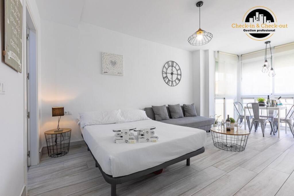 Apartamento El Acuerdo Centro Торемолинос Екстериор снимка