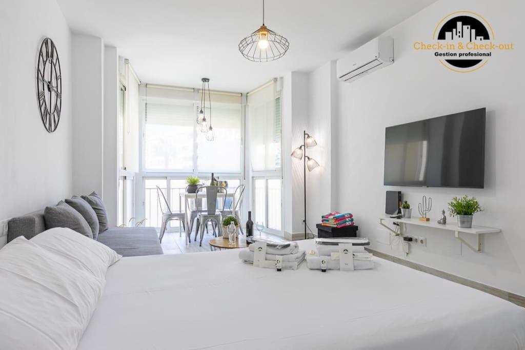 Apartamento El Acuerdo Centro Торемолинос Екстериор снимка