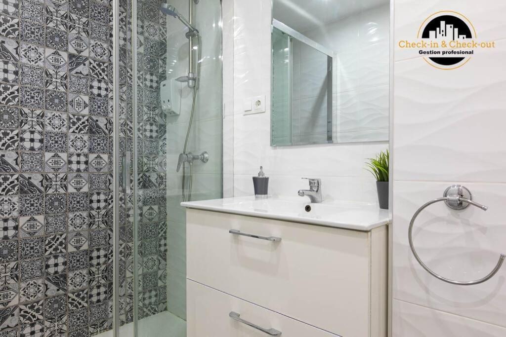 Apartamento El Acuerdo Centro Торемолинос Екстериор снимка