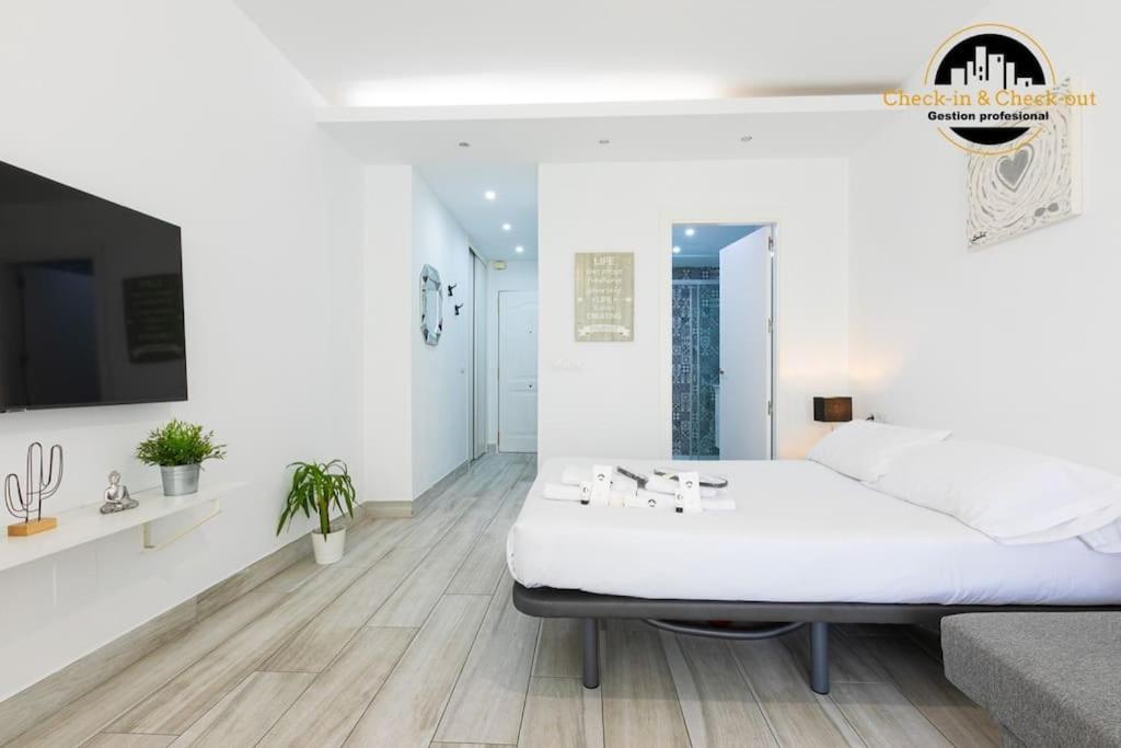 Apartamento El Acuerdo Centro Торемолинос Екстериор снимка