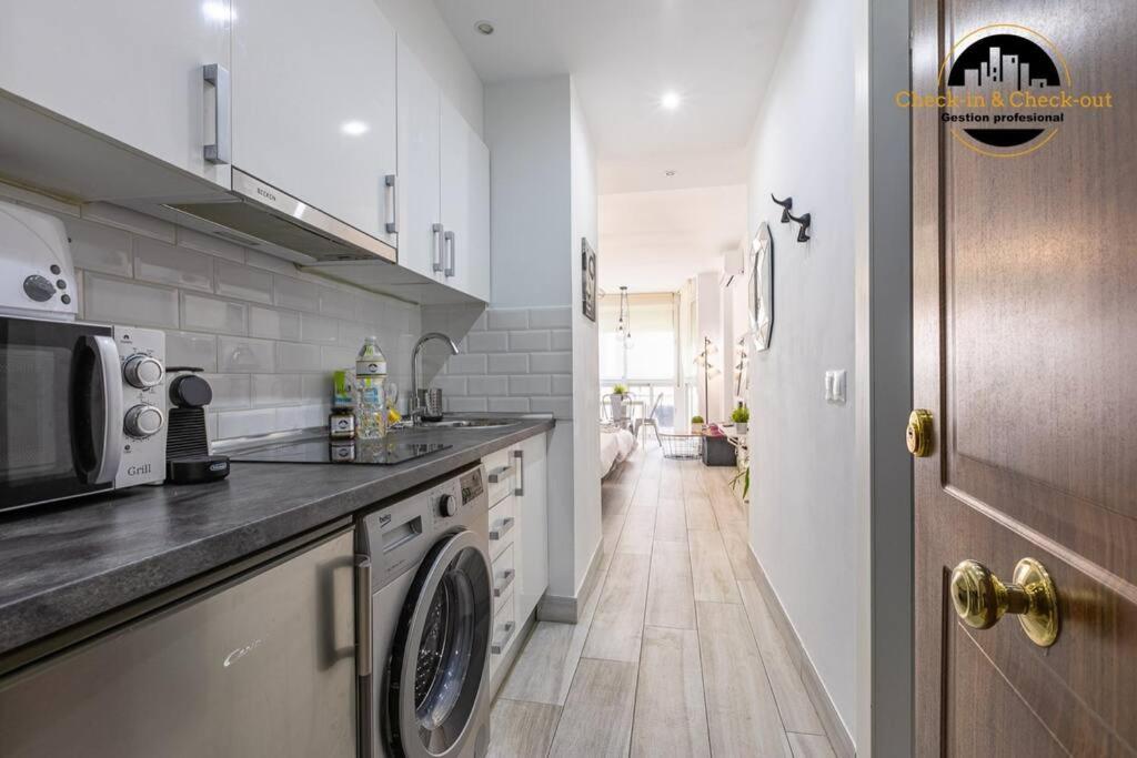 Apartamento El Acuerdo Centro Торемолинос Екстериор снимка