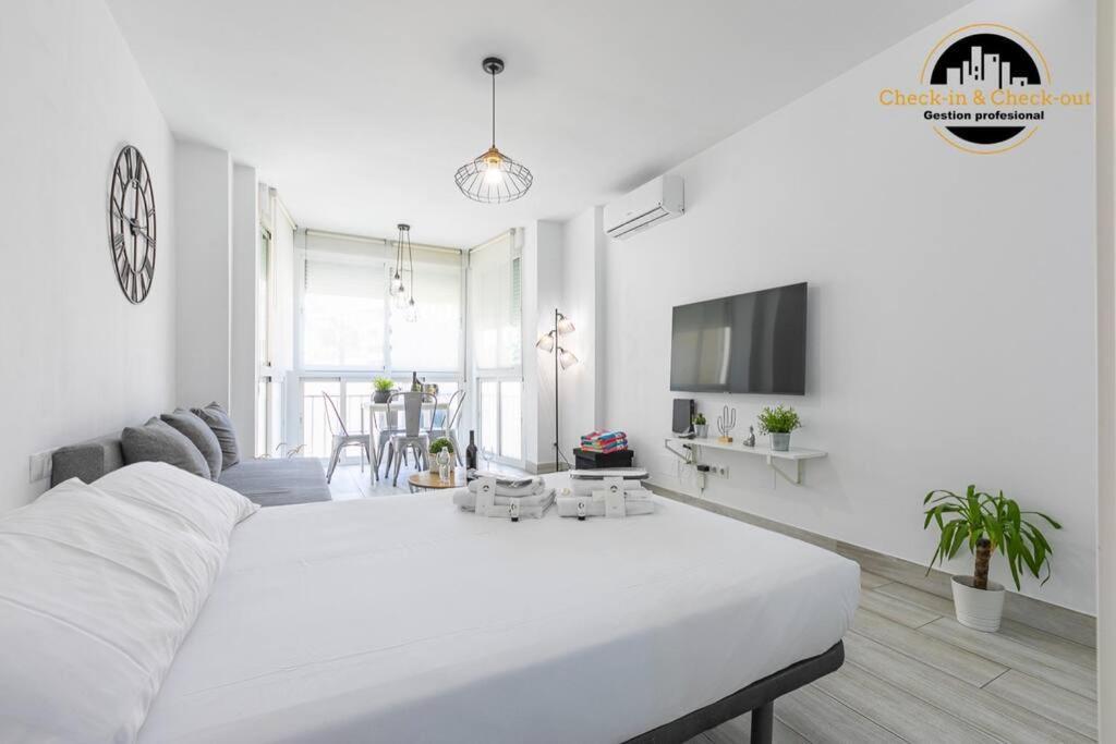 Apartamento El Acuerdo Centro Торемолинос Екстериор снимка
